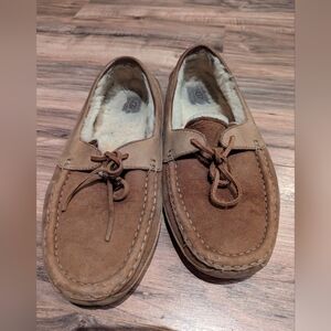 UGGs. Men's UGGs slides. Loafers. Men's loafers. Tan loafers. Men's size 11